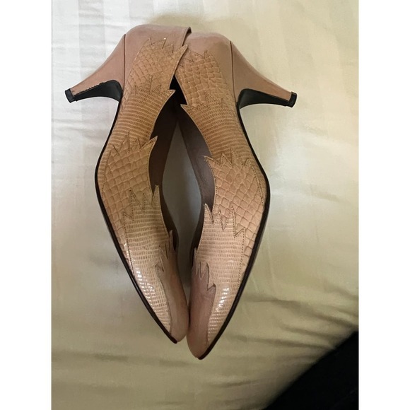 Vintage Stuart Weitzman for Martinique Mauve Snake Leather Pumps  7.5 - Picture 5 of 9